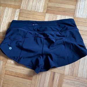 Lululemon black speed short size 4